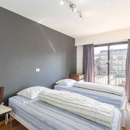 Apartment Silver Beach 3 *